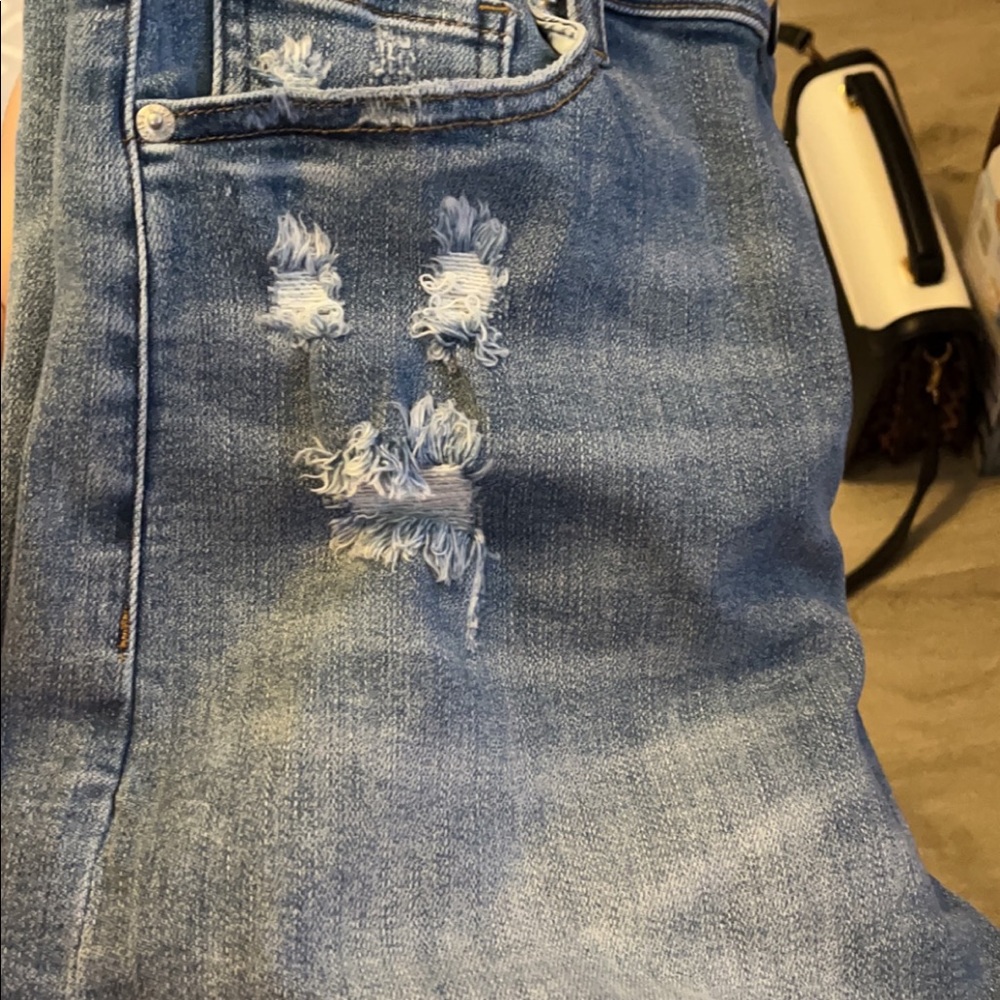 Womens risen shorts